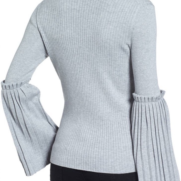 NWT Chelsea 28 Bell Sleeve Sweater - Picture 10 of 10